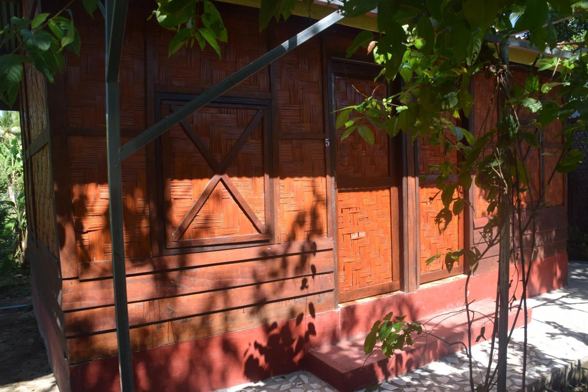 Don Som Riverside Guesthouse Екстериор снимка